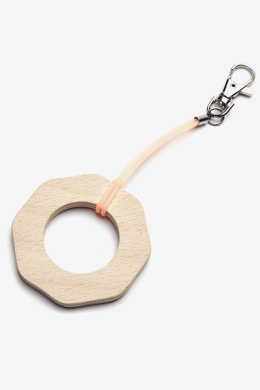 Obwarzanek shaped key ring (salmon)
